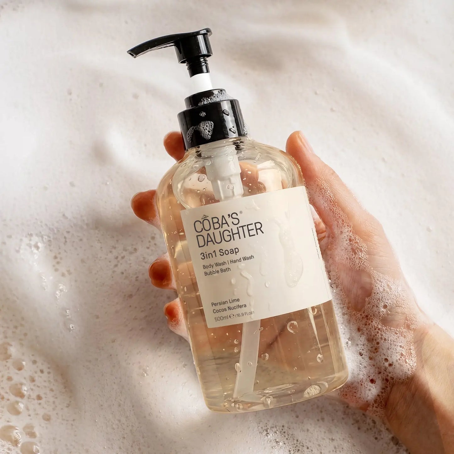 Using CoBa's Daughter 3in1 Persian Lime and Cocos Nucifera Body Wash in bubble bath with foamy hands